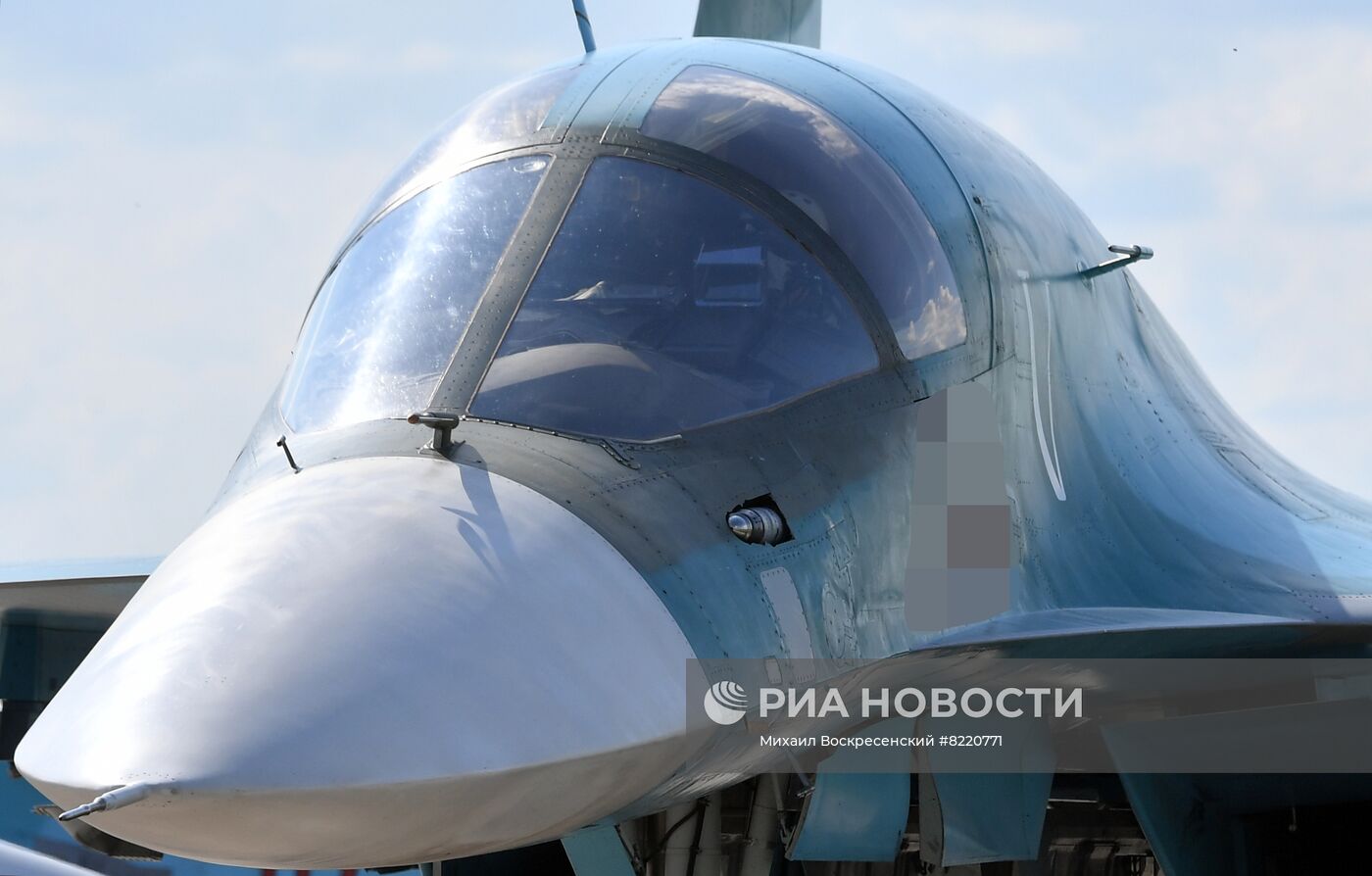 Самолеты-бомбардировщики Су-34 в зоне спецоперации