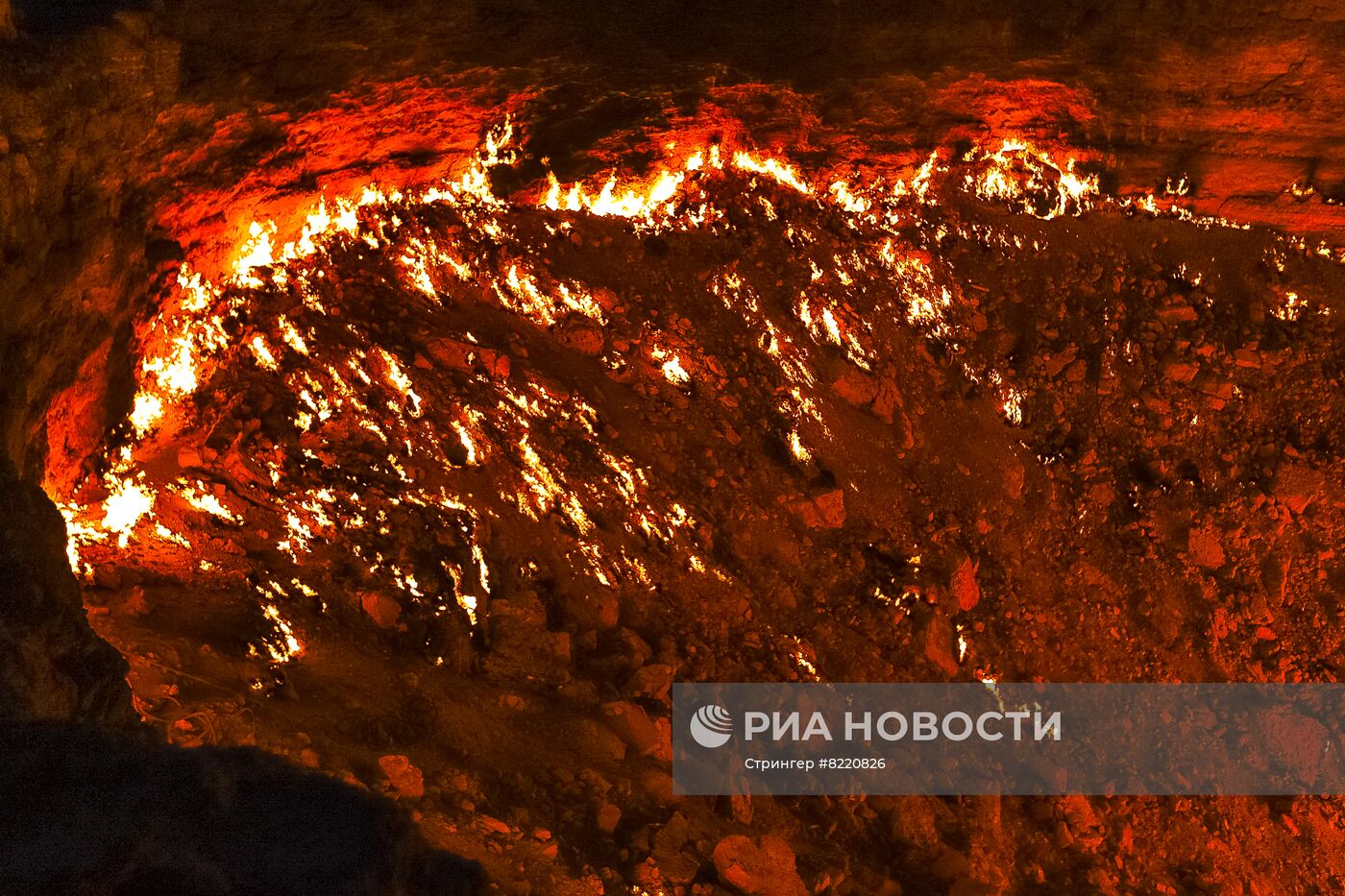 Газовый кратер "Сияние Каракумов"