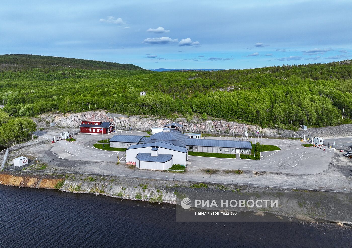 Закрытие норвежско-российской границы для грузового транспорта