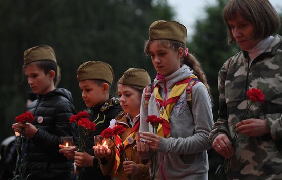 Акции "Линия памяти" и "Вахта памяти. Вечный огонь"