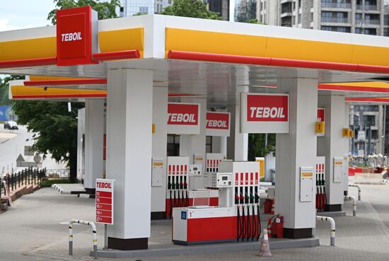 Автозаправки Shell начали работу под брендом Teboil