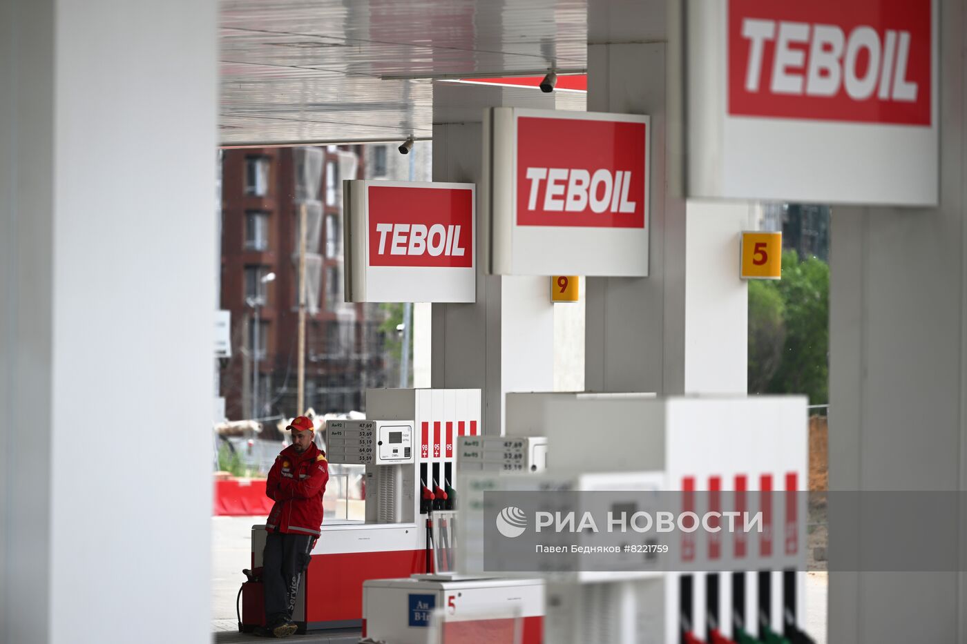 Автозаправки Shell начали работу под брендом Teboil