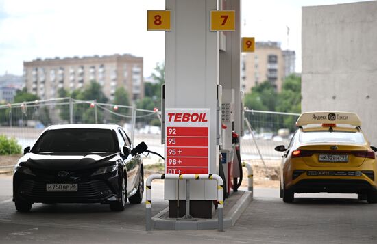 Автозаправки Shell начали работу под брендом Teboil