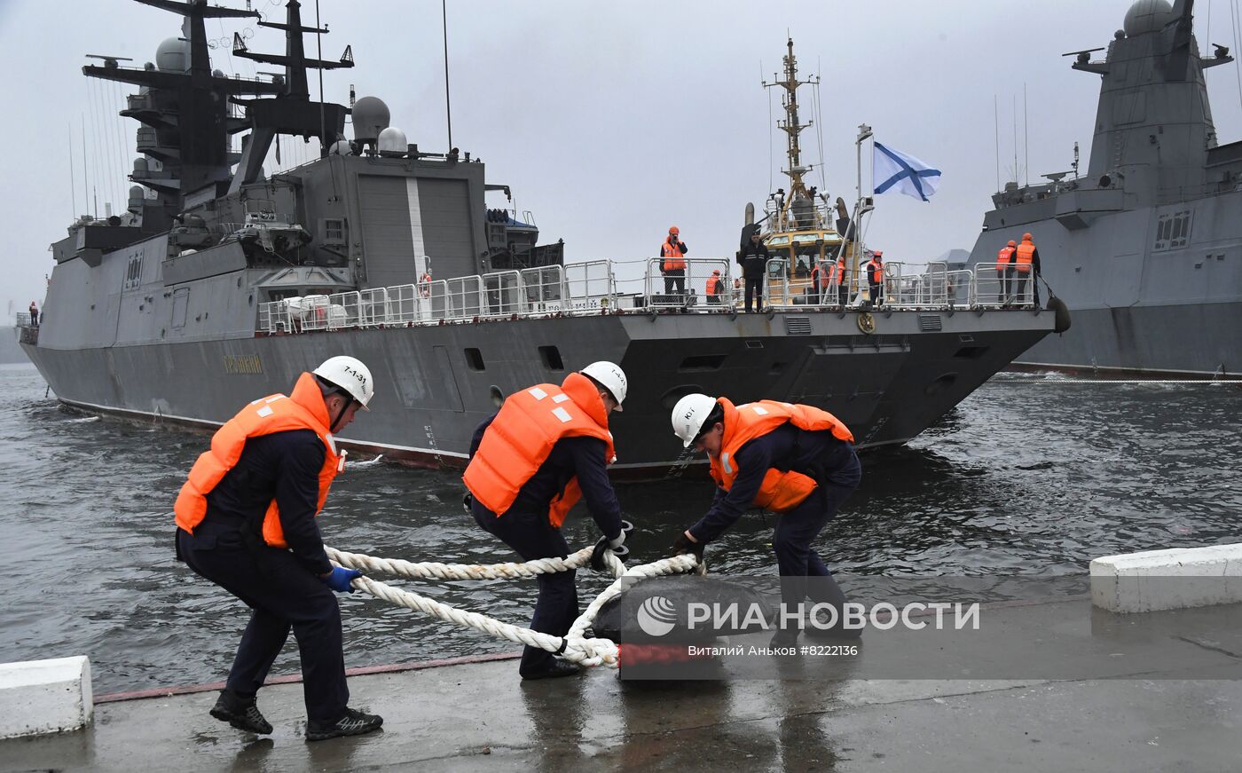Возвращение отряда кораблей ТОФ во Владивосток