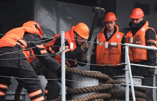 Возвращение отряда кораблей ТОФ во Владивосток