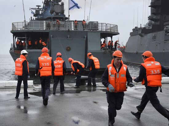 Возвращение отряда кораблей ТОФ во Владивосток