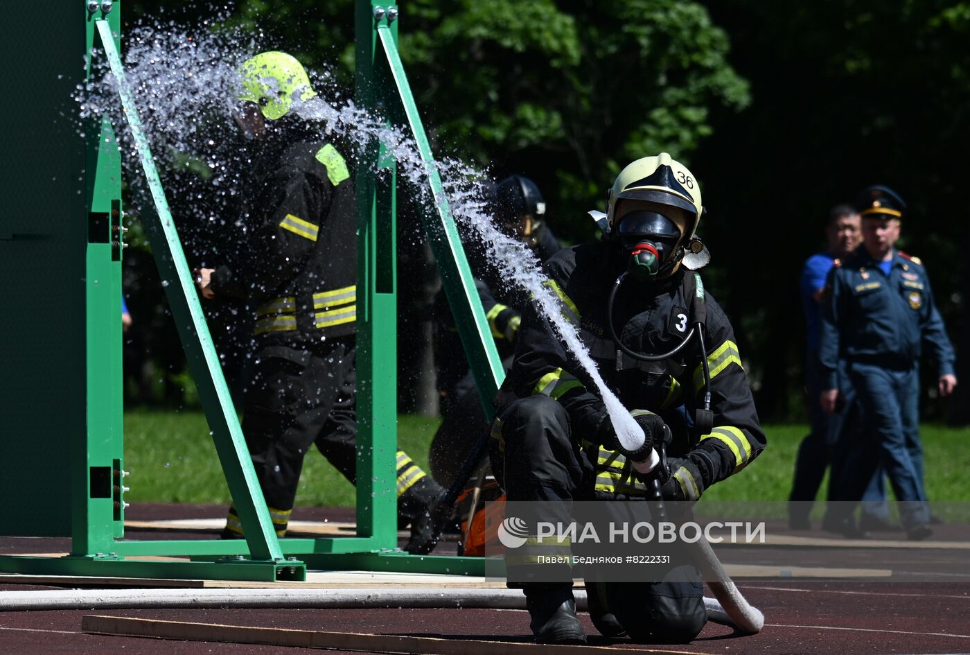 Финал городского конкурса "Московские мастера" по профессии "Пожарный"