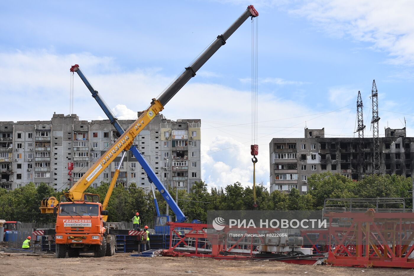 Строительство жилых кварталов в Мариуполе бригадами МО РФ