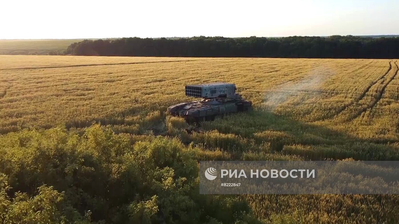 Работа расчетов огнеметных систем ТОС -1А "Солнцепек"