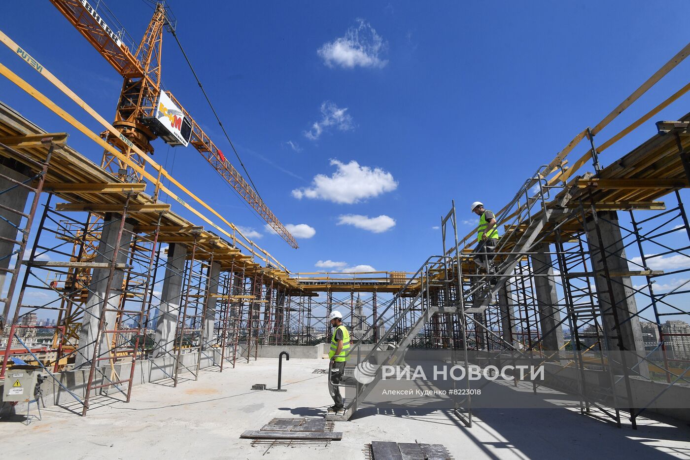 Строительство инновационного научно-технологического центра МГУ "Воробьевы горы"