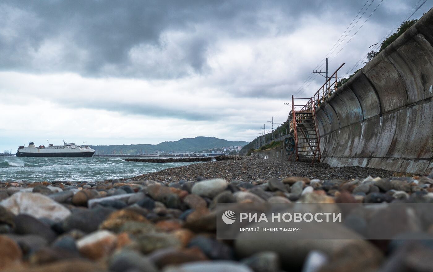 Грузовое камерунское судно село на мель под Туапсе