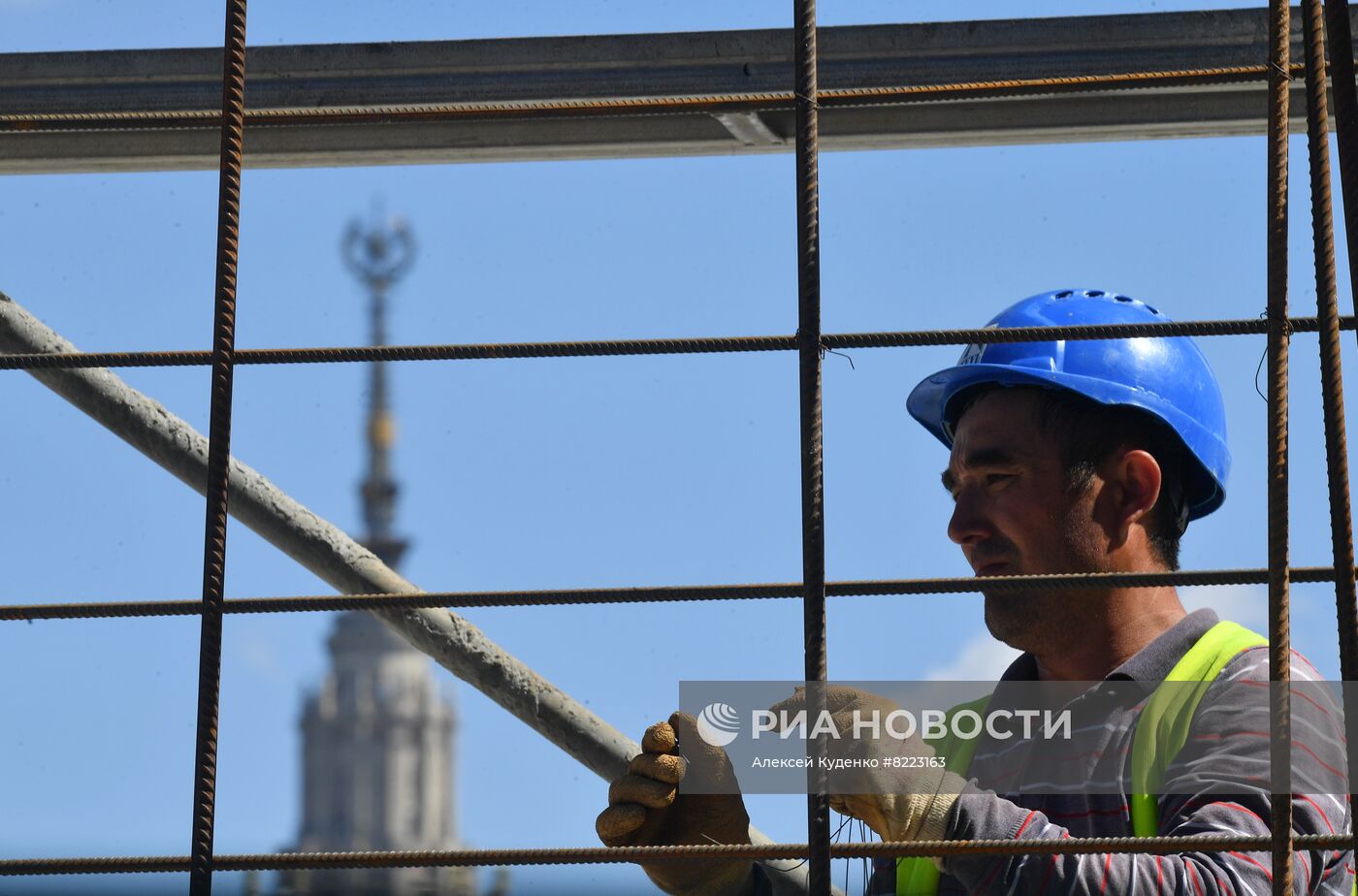 Строительство инновационного научно-технологического центра МГУ "Воробьевы горы"