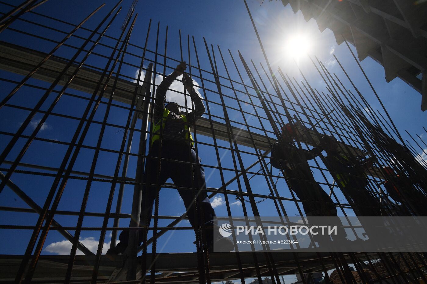 Строительство инновационного научно-технологического центра МГУ "Воробьевы горы"