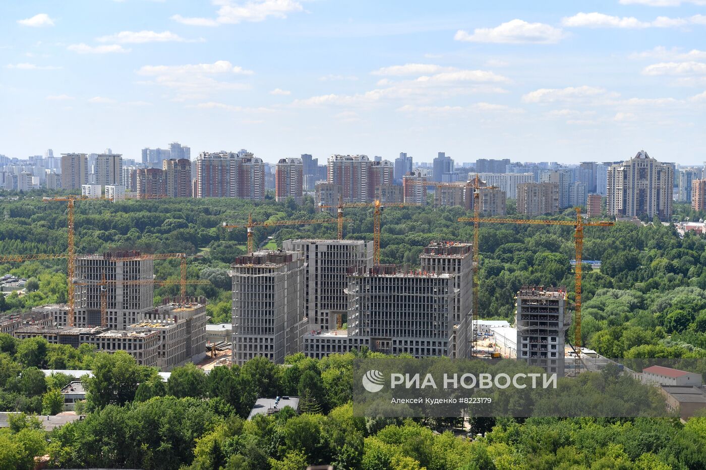 Строительство инновационного научно-технологического центра МГУ "Воробьевы горы"