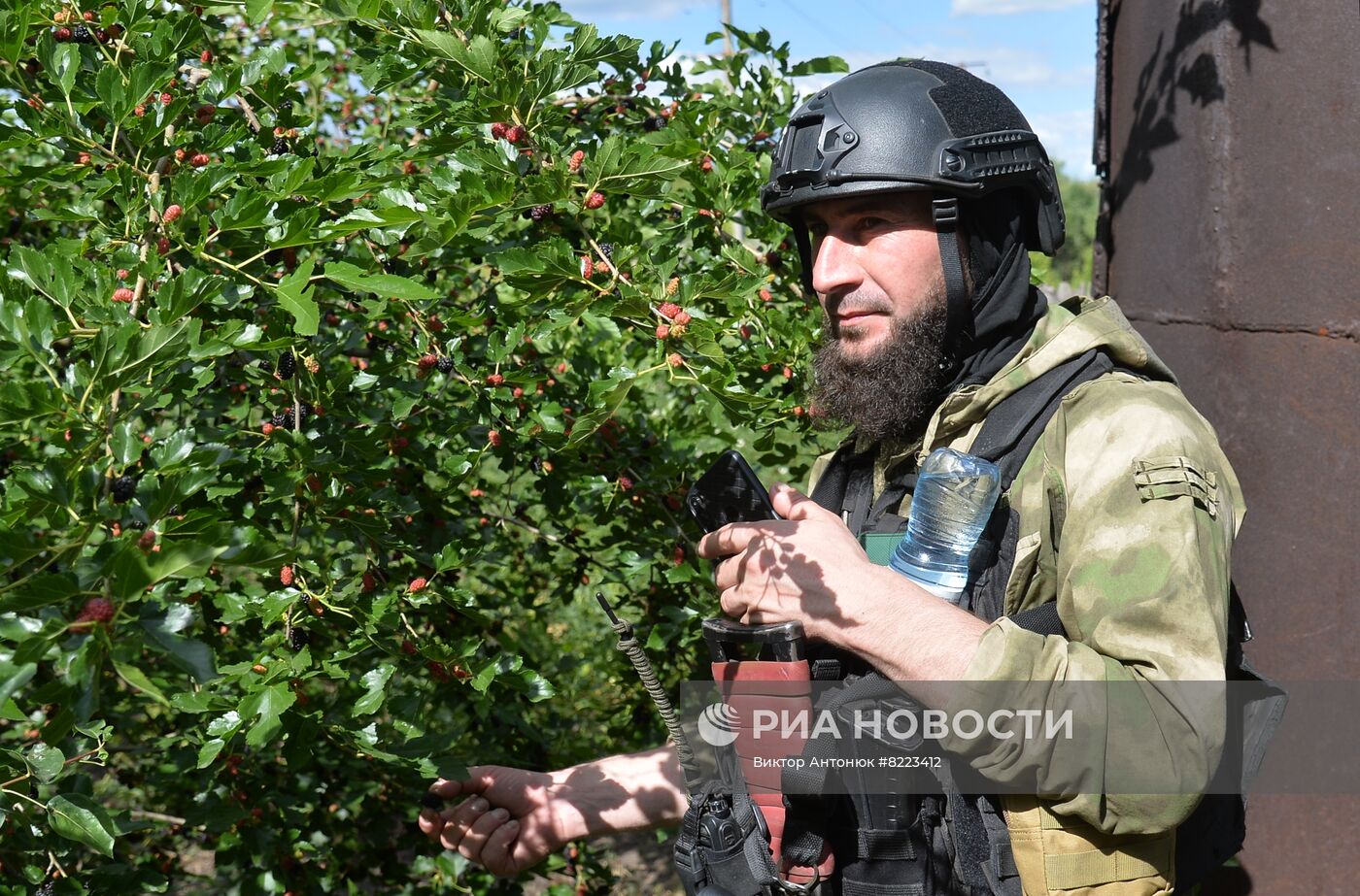 Бойцы чеченского отряда "Ахмат" в Золотом-2 и Камышевахе в ЛНР