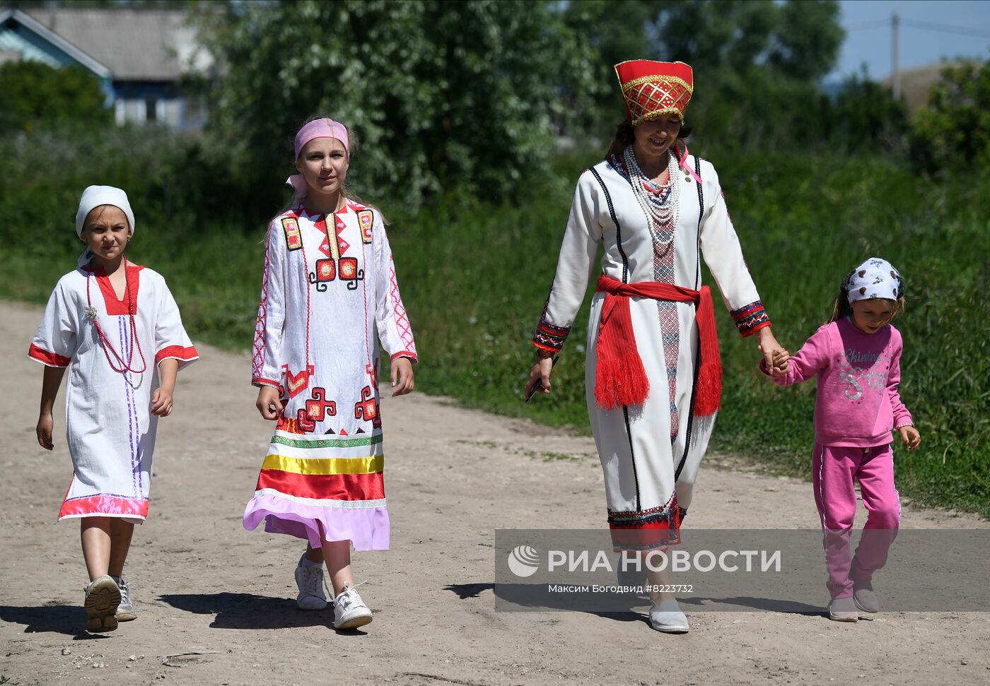 Праздник летнего солнцестояния "Валда шинясь" в Татарстане