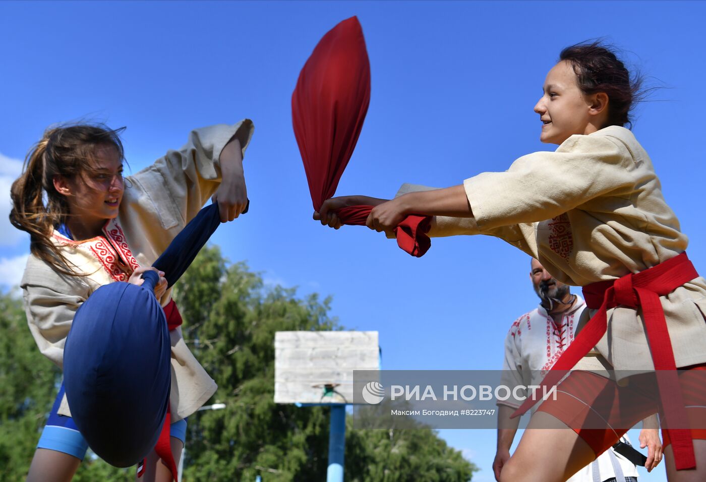 Праздник летнего солнцестояния "Валда шинясь" в Татарстане