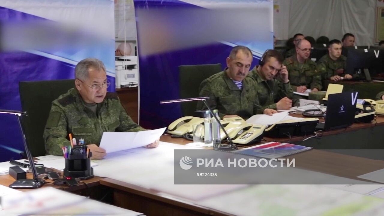 С. Шойгу проинспектировал российскую группировку войск, задействованную в спецоперации на Украине