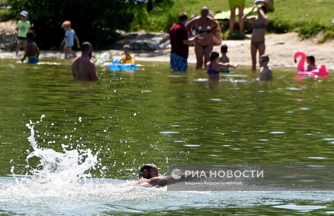 Жаркая погода в Москве 