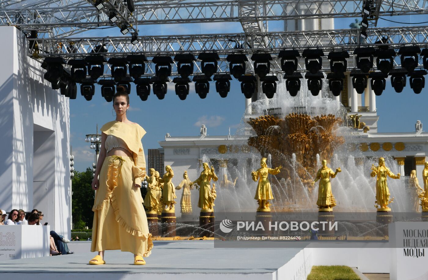 Московская неделя моды. Показ российских дизайнеров