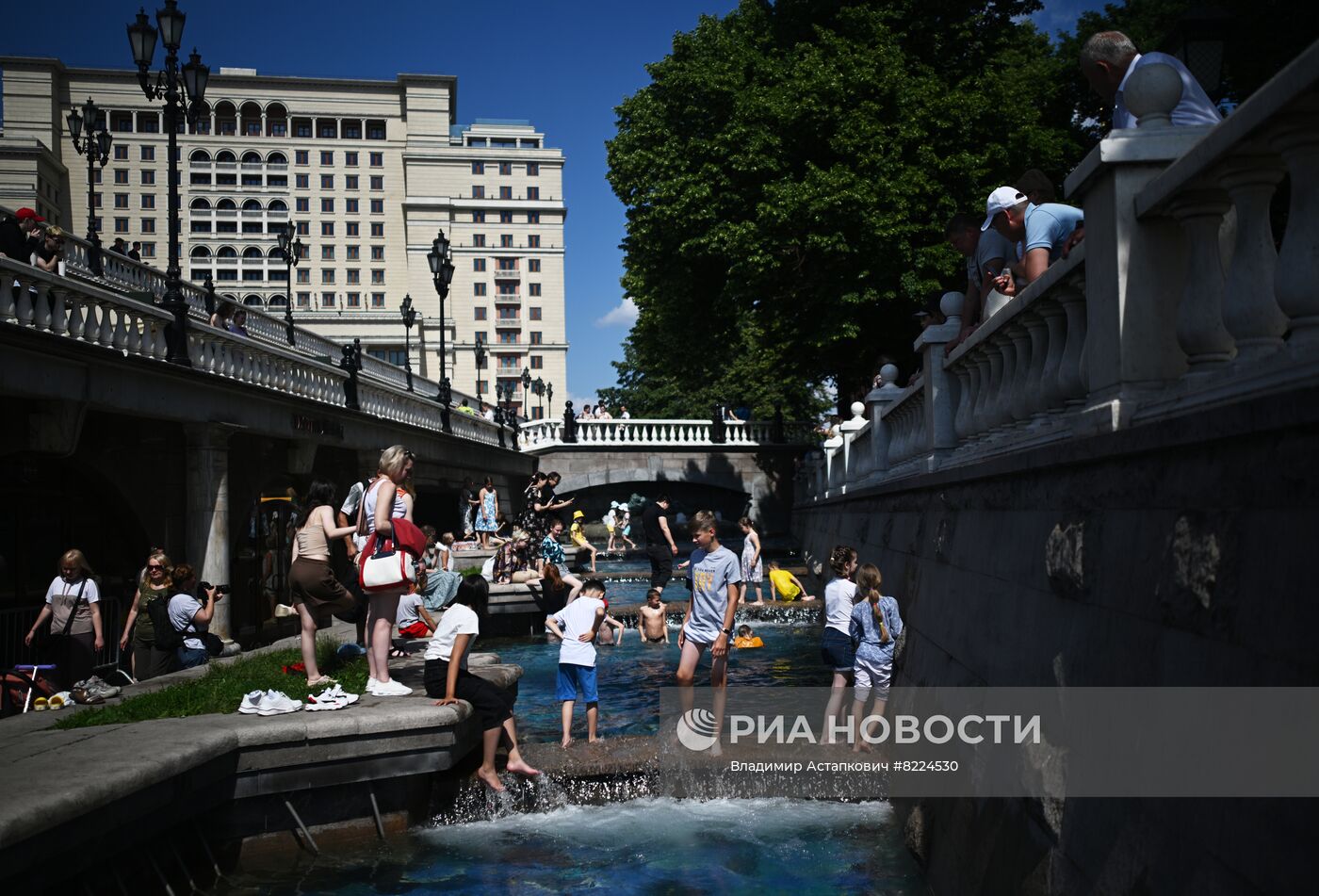Жаркая погода в Москве 