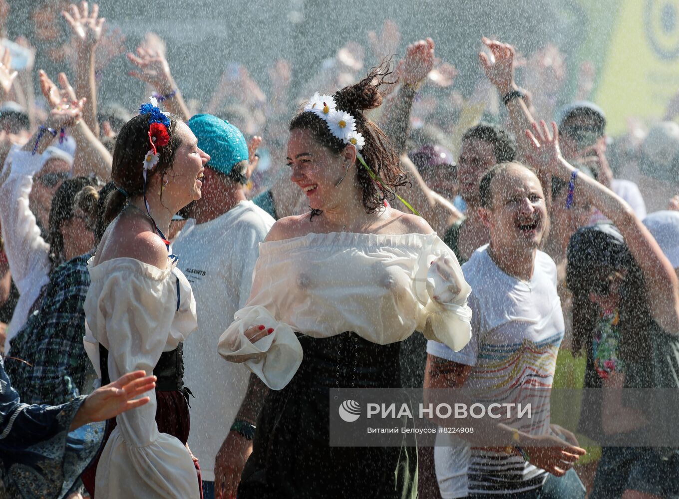 Фестиваль "Дикая мята. Violet"