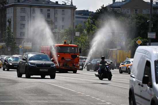 Жаркая погода в Москве