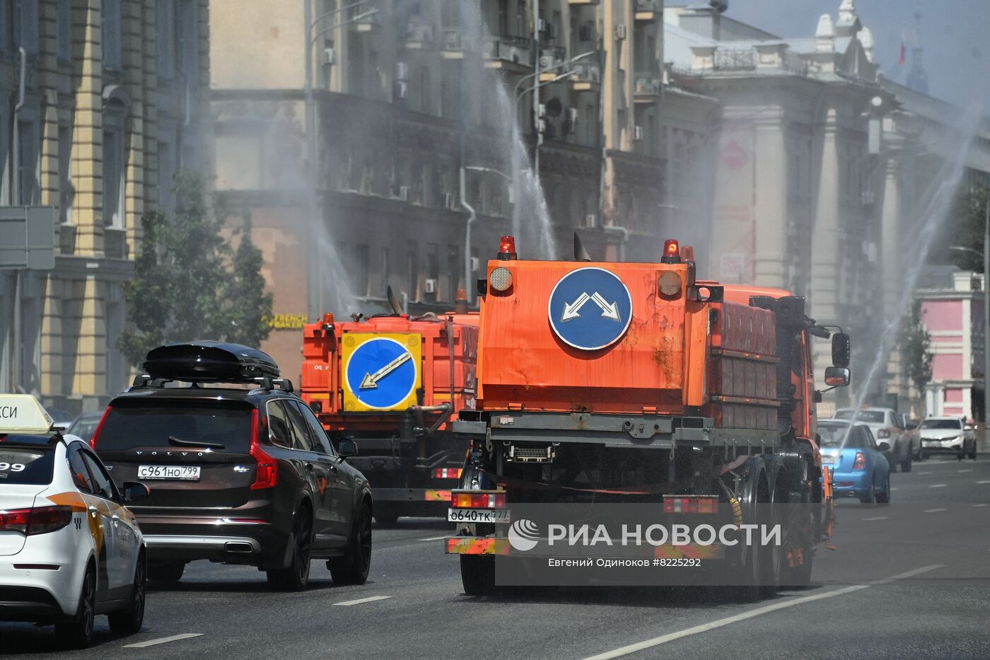 Жаркая погода в Москве