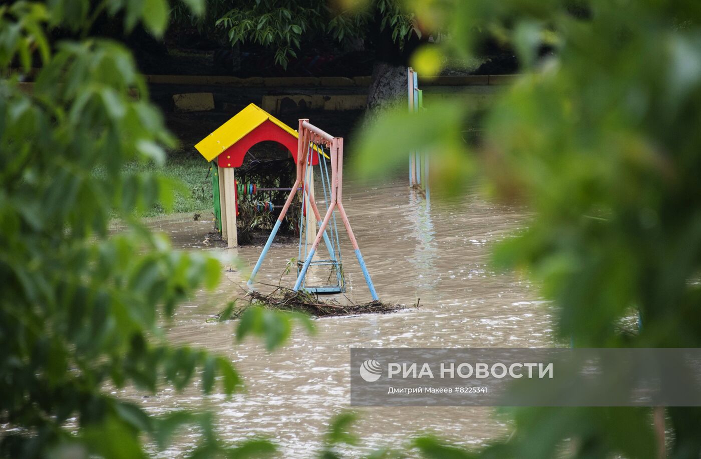 В Крыму после обильных ливней введён режим ЧС | РИА Новости Медиабанк