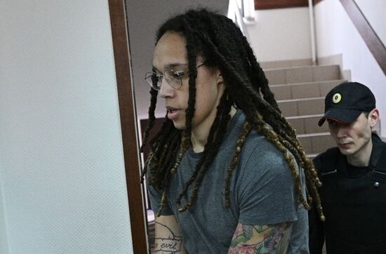 Предварительные слушания по делу олимпийской чемпионки по баскетболу из США Б. Грайнер