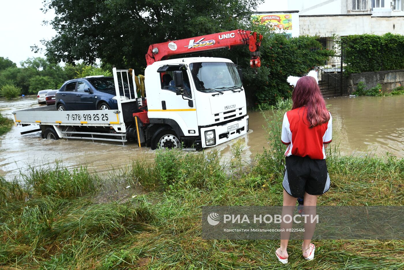 В Крыму после обильных ливней введён режим ЧС