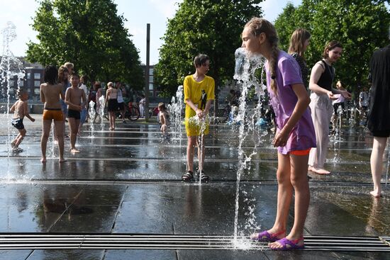 Жаркая погода в Москве