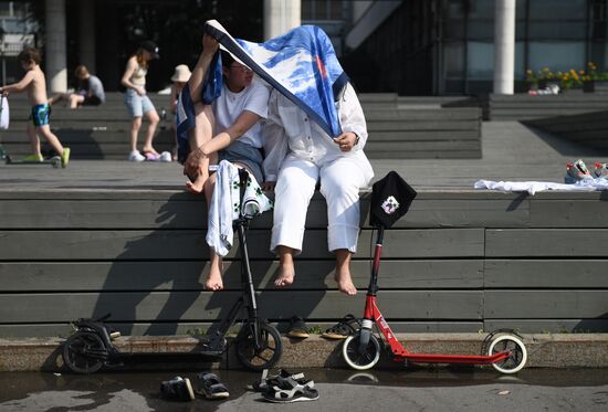 Жаркая погода в Москве