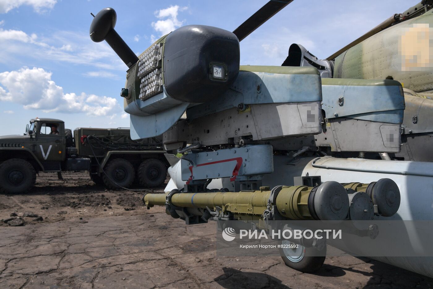 Аэродром базирования вертолетов Ка-52 в зоне проведения спецоперации