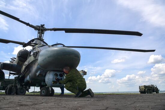 Аэродром базирования вертолетов Ка-52 в зоне проведения спецоперации