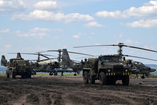 Аэродром базирования вертолетов Ка-52 в зоне проведения спецоперации