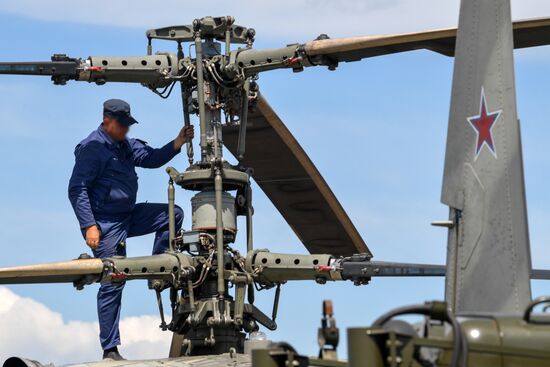 Аэродром базирования вертолетов Ка-52 в зоне проведения спецоперации