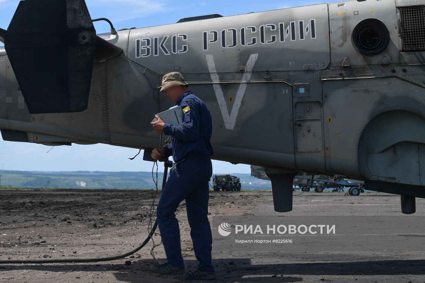 Аэродром базирования вертолетов Ка-52 в зоне проведения спецоперации