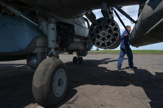 Аэродром базирования вертолетов Ка-52 в зоне проведения спецоперации
