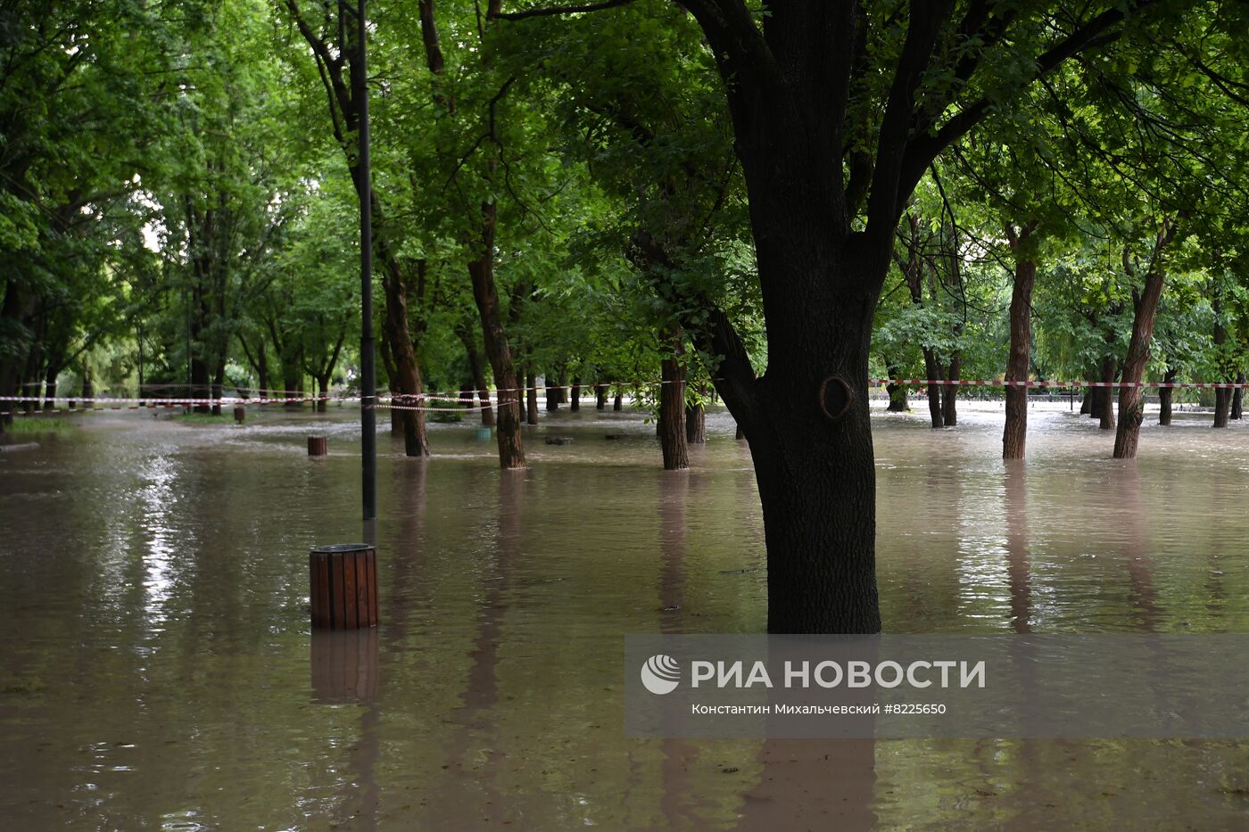 В Крыму после обильных ливней введён режим ЧС