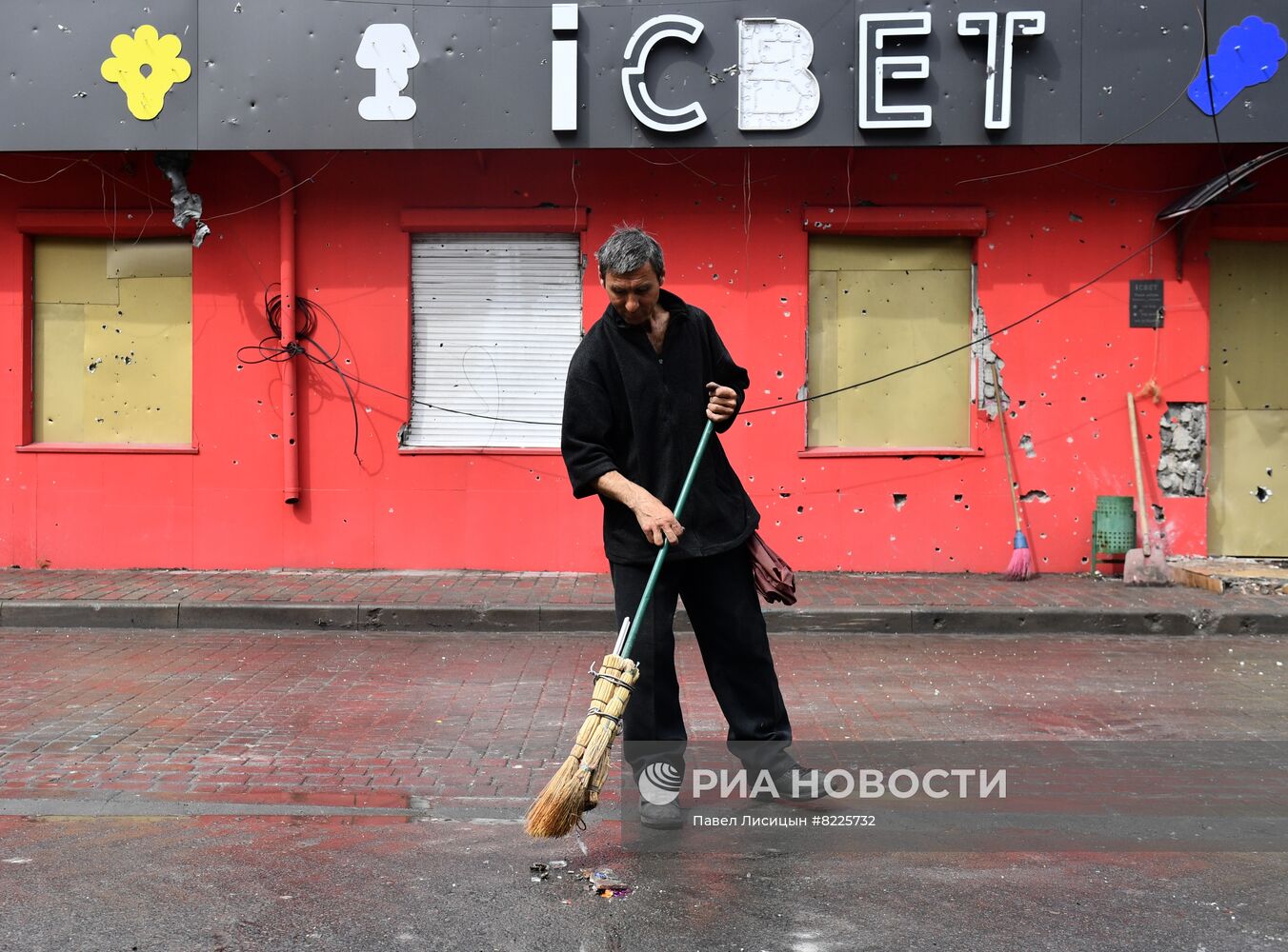 Восстановительные работы в Мариуполе