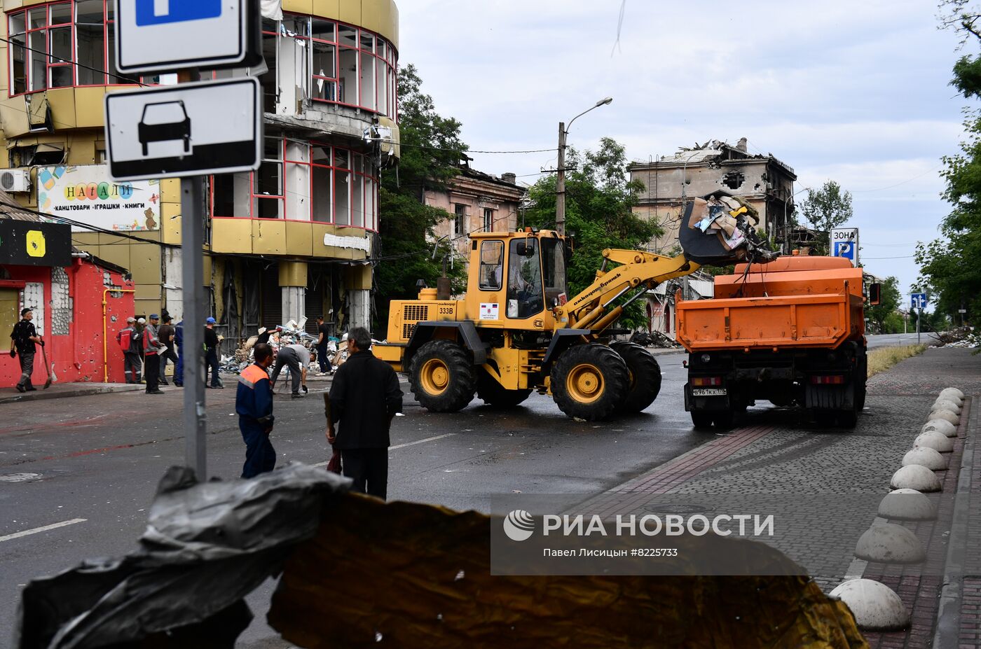 Восстановительные работы в Мариуполе