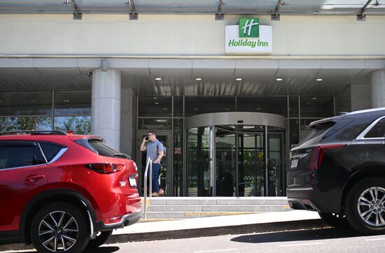 Сети отелей Holiday Inn и Crowne Plaza уходят из России