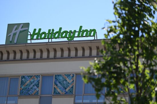 Сети отелей Holiday Inn и Crowne Plaza уходят из России