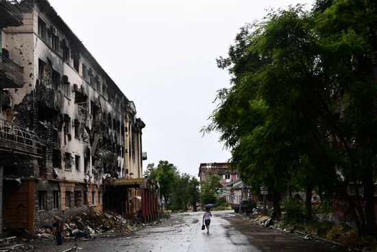 Последствия боевых действий в Мариуполе