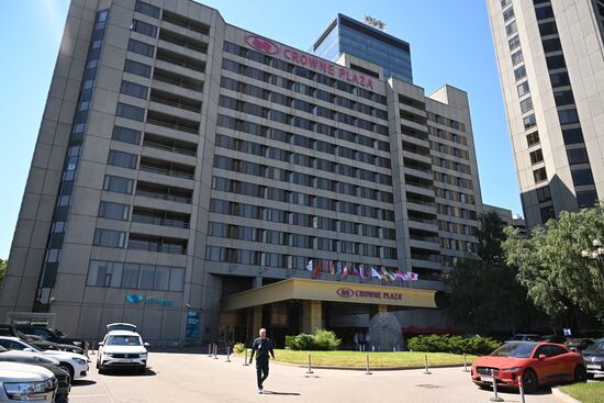 Сети отелей Holiday Inn и Crowne Plaza уходят из России