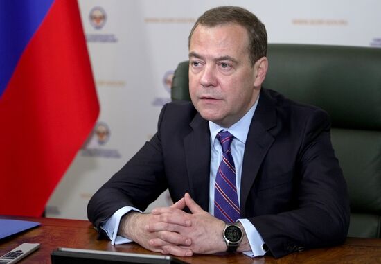 Зампред Совбеза РФ Д. Медведев провел совещание о научно-технологических подходах к совершенствованию иммунопрофилактики в контексте борьбы с биологическими угрозами