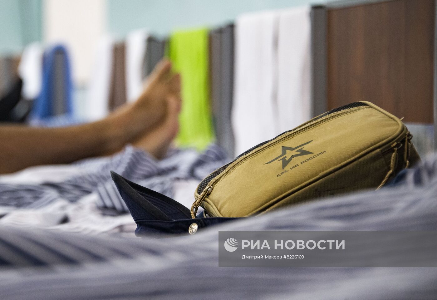 Представители духовенства посетили раненых солдат в госпитале Симферополя