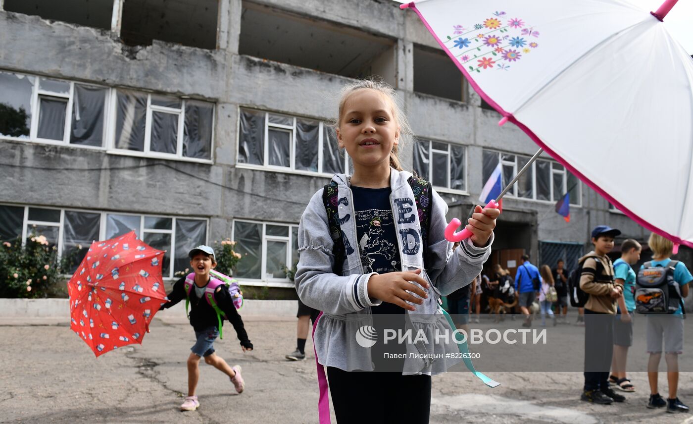 Возобновление занятий в мариупольской школе № 65