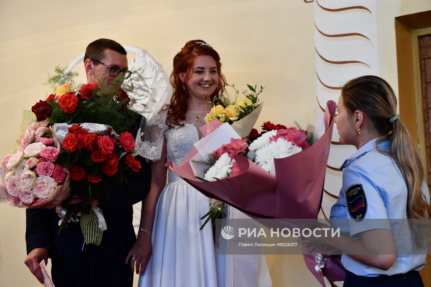 Первая свадьба в Володарском после освобождения